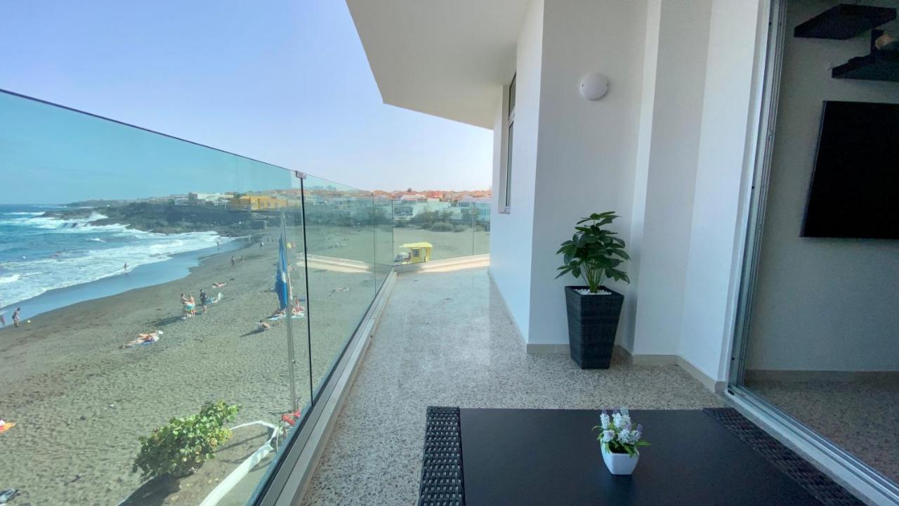 Hermoso Edificio Frente Al Mar Con Gran Terraza Y Hermosas Vistas Las Palmas de Gran Canaria Eksteriør billede
